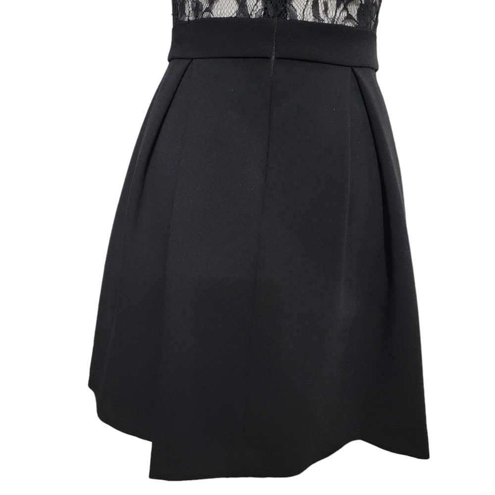 BCBGeneration Women Black Lace Back V-Neck Pleated Back Zip Mini Dress SZ 4 - Picture 4 of 9